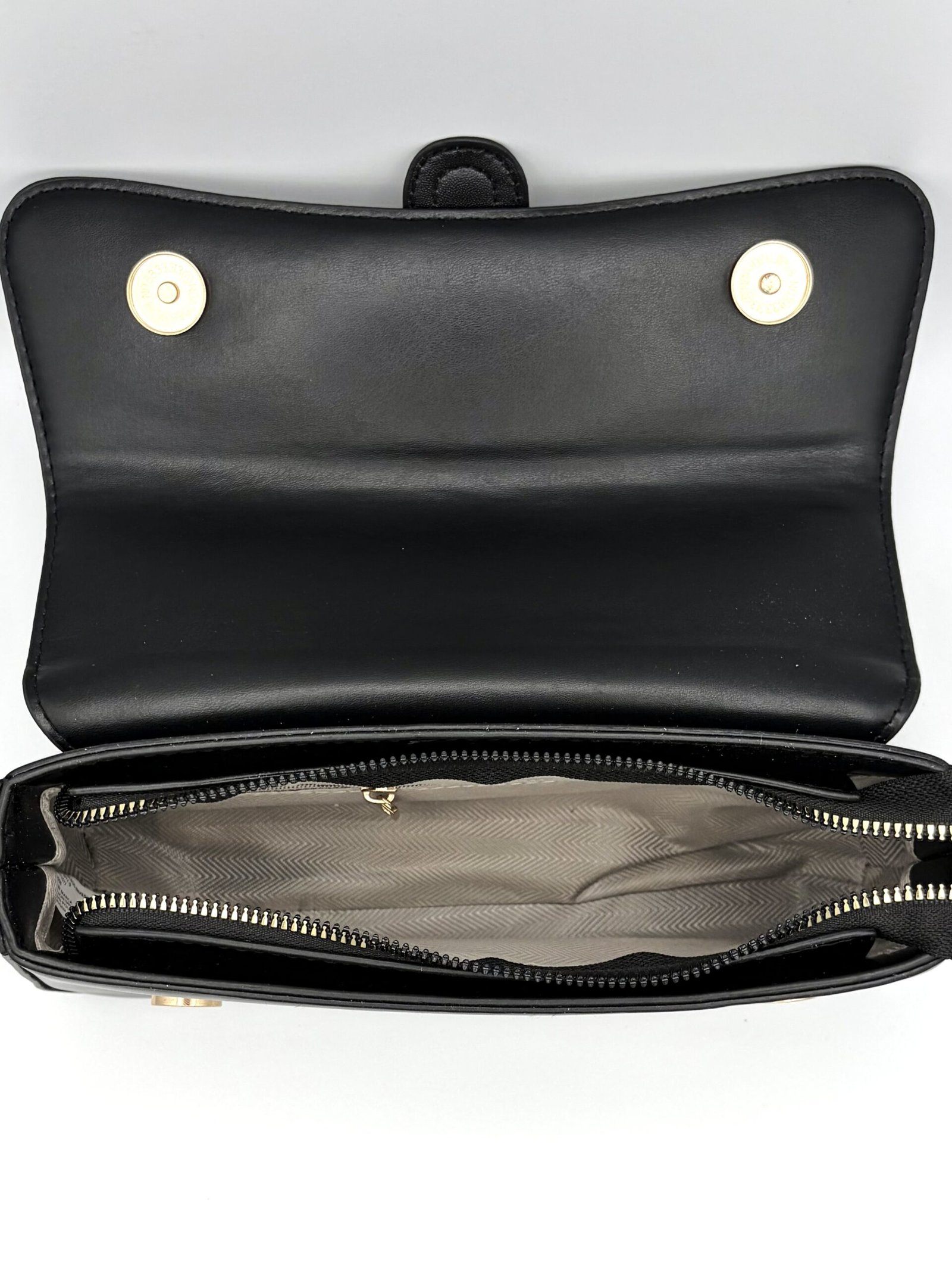 Bolso manos libres baguette gamuza negro - Imagen 6
