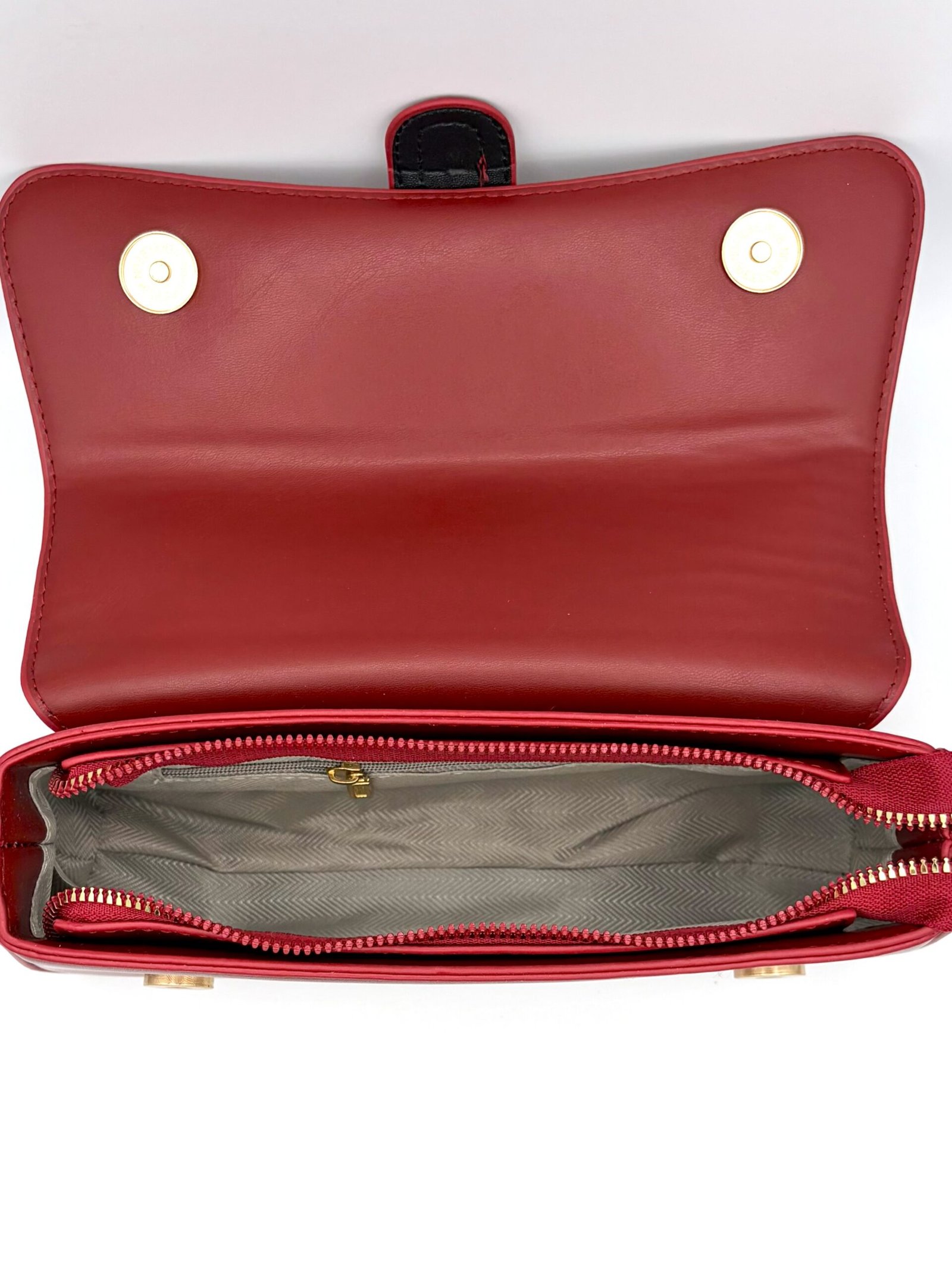 Bolso manos libres baguette gamuza rojo - Imagen 6