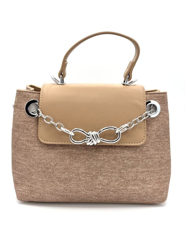 Bolso pequeño con cadena de moño beige