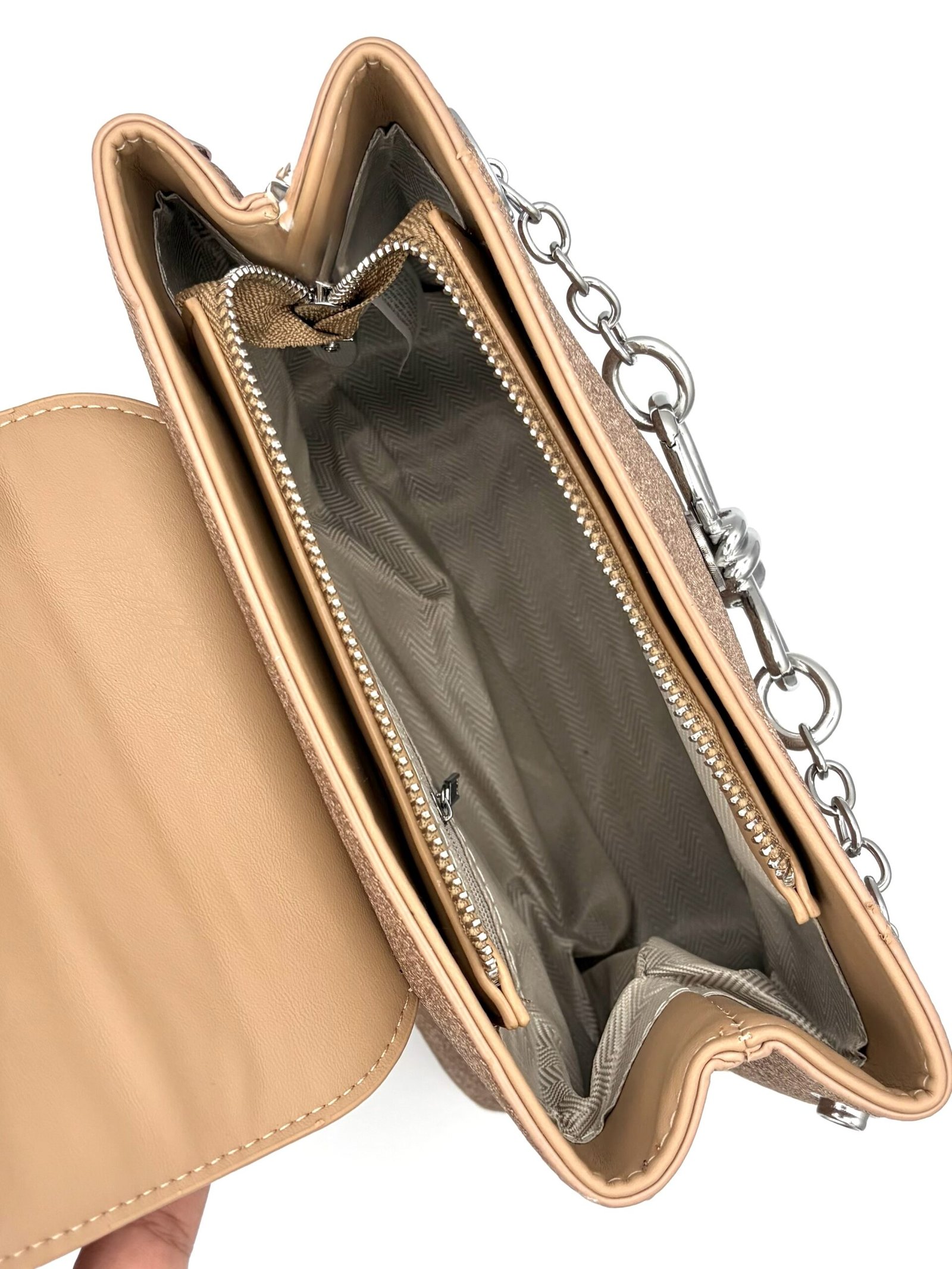 Bolso pequeño con cadena de moño beige - Imagen 6