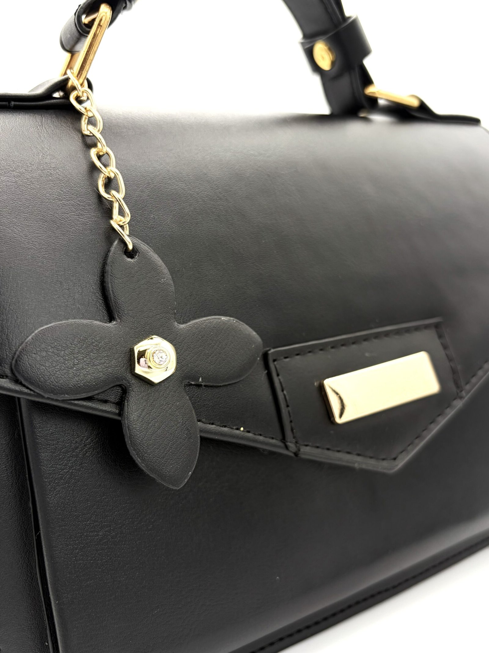 Bolso con decoración de flor negro - Imagen 4