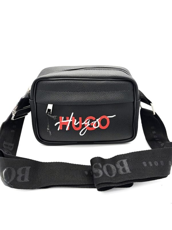 Carriel grande HB negro con logo rojo hombre
