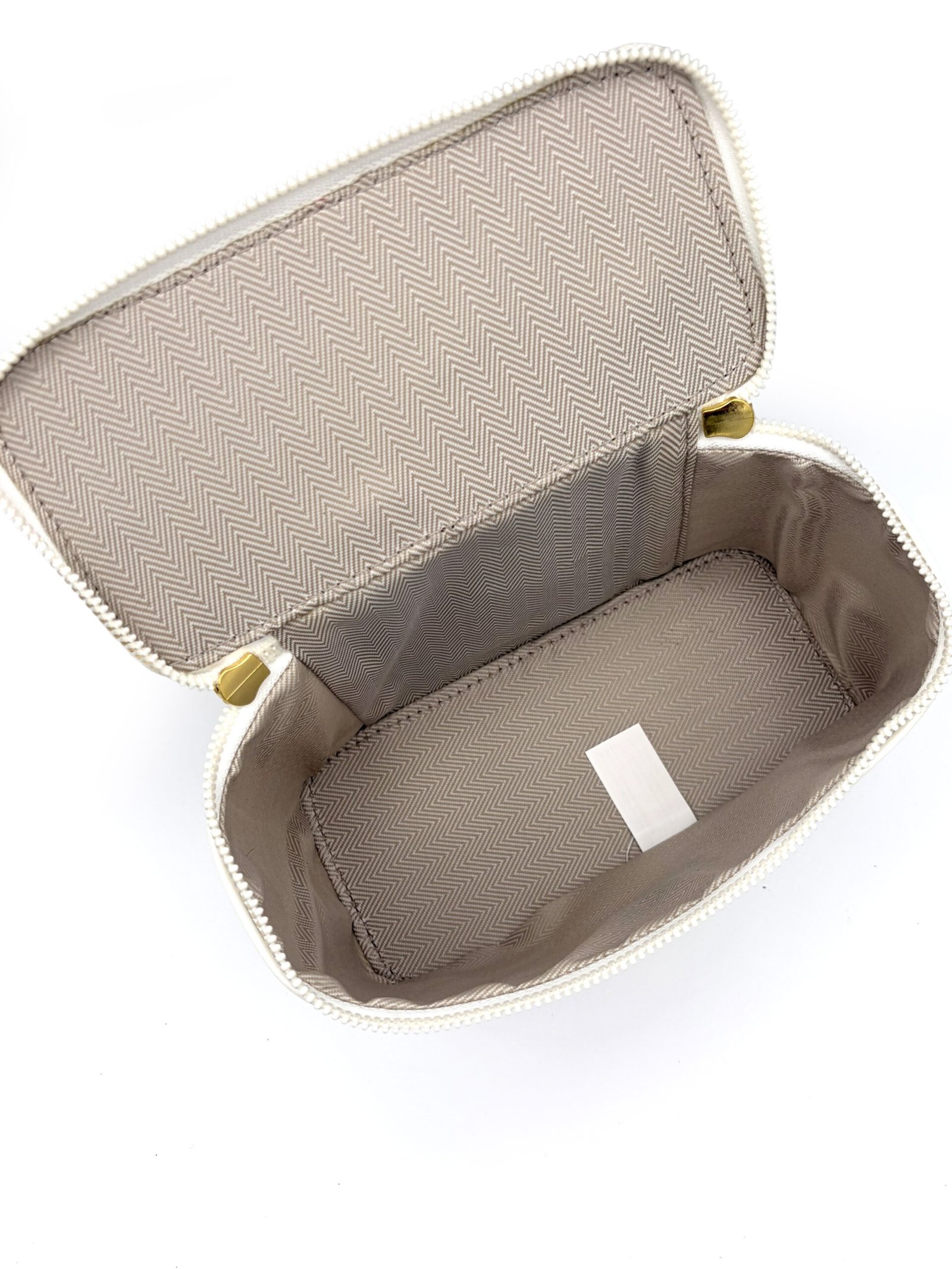 Bolso estilo cofre blanco - Imagen 4