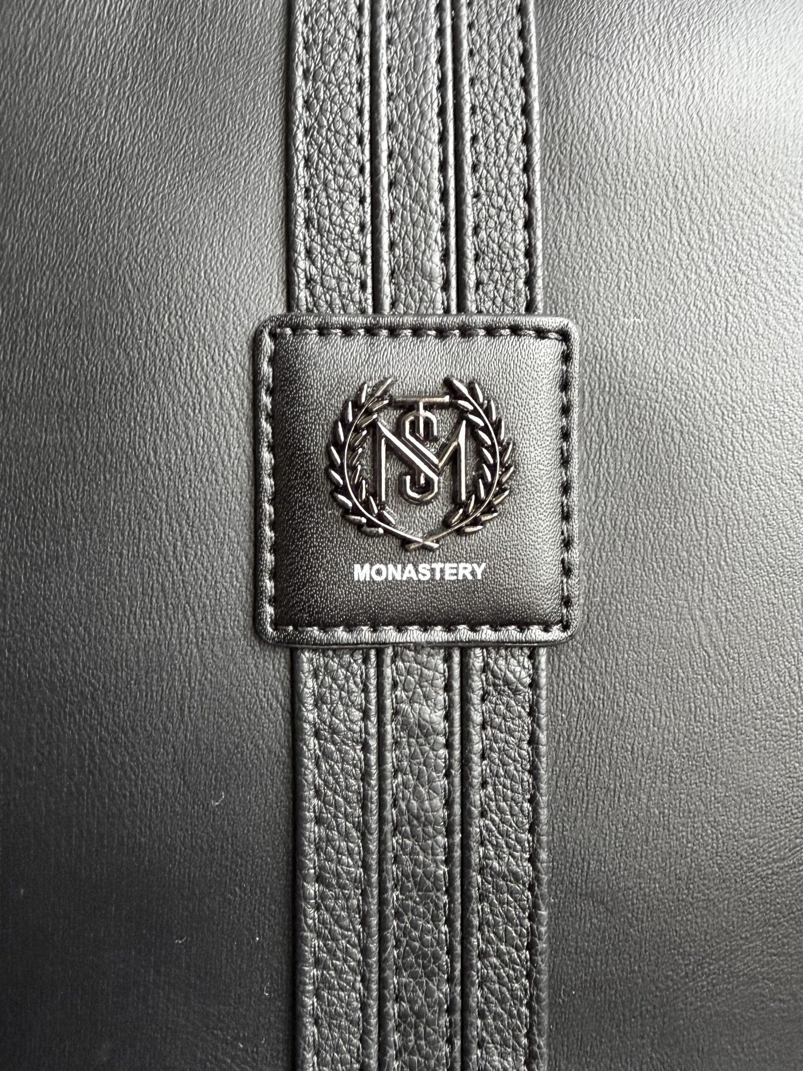 Morral M de hombre - Imagen 4