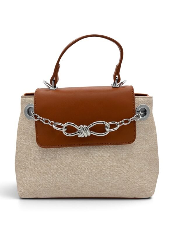 Bolso pequeño con cadena de moño beige con camel
